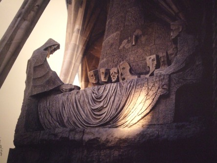 &quot;Subirachs a la Sagrada Familia&quot;, fotografía